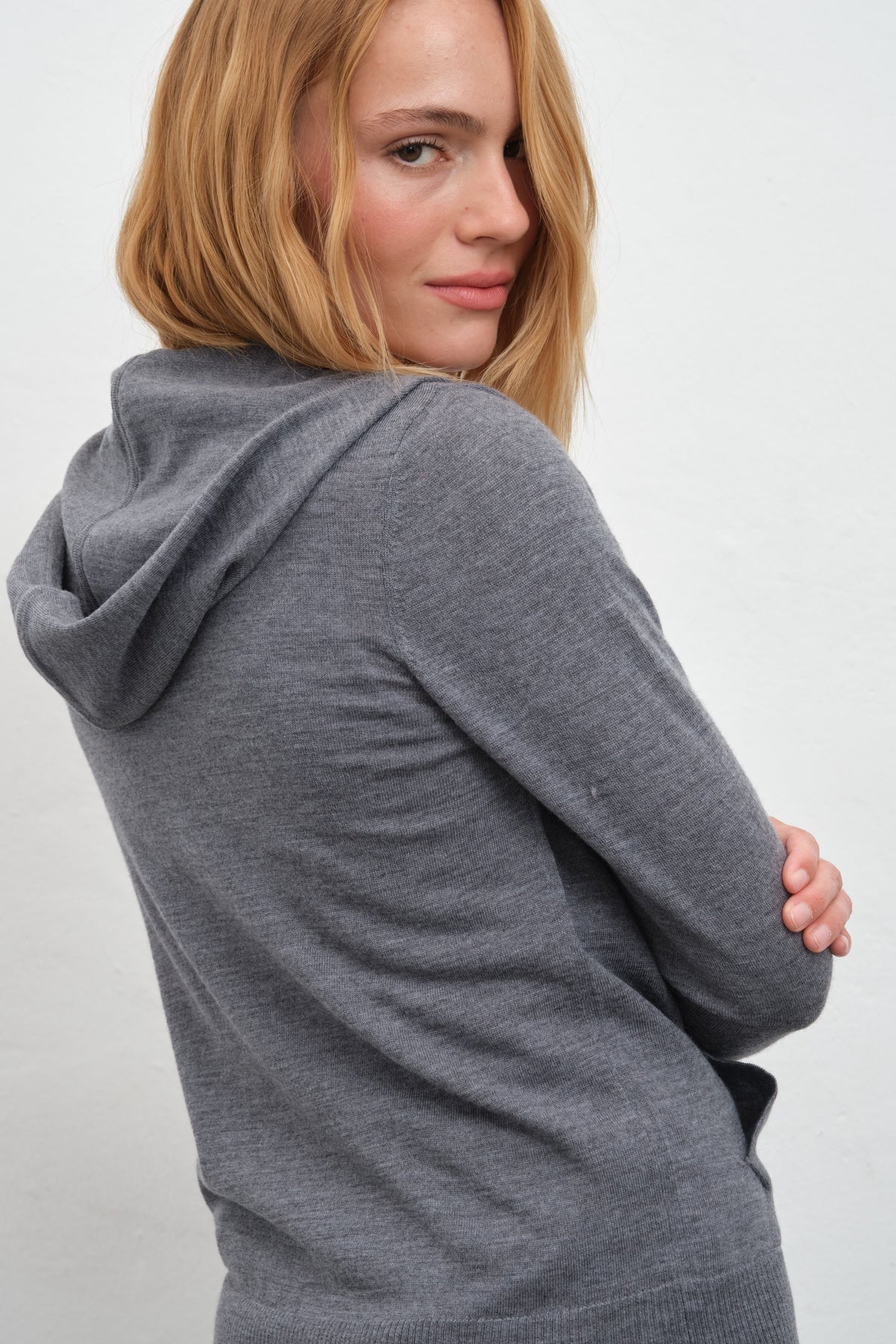 Lightweight Merino Full-Zip Hoodie
