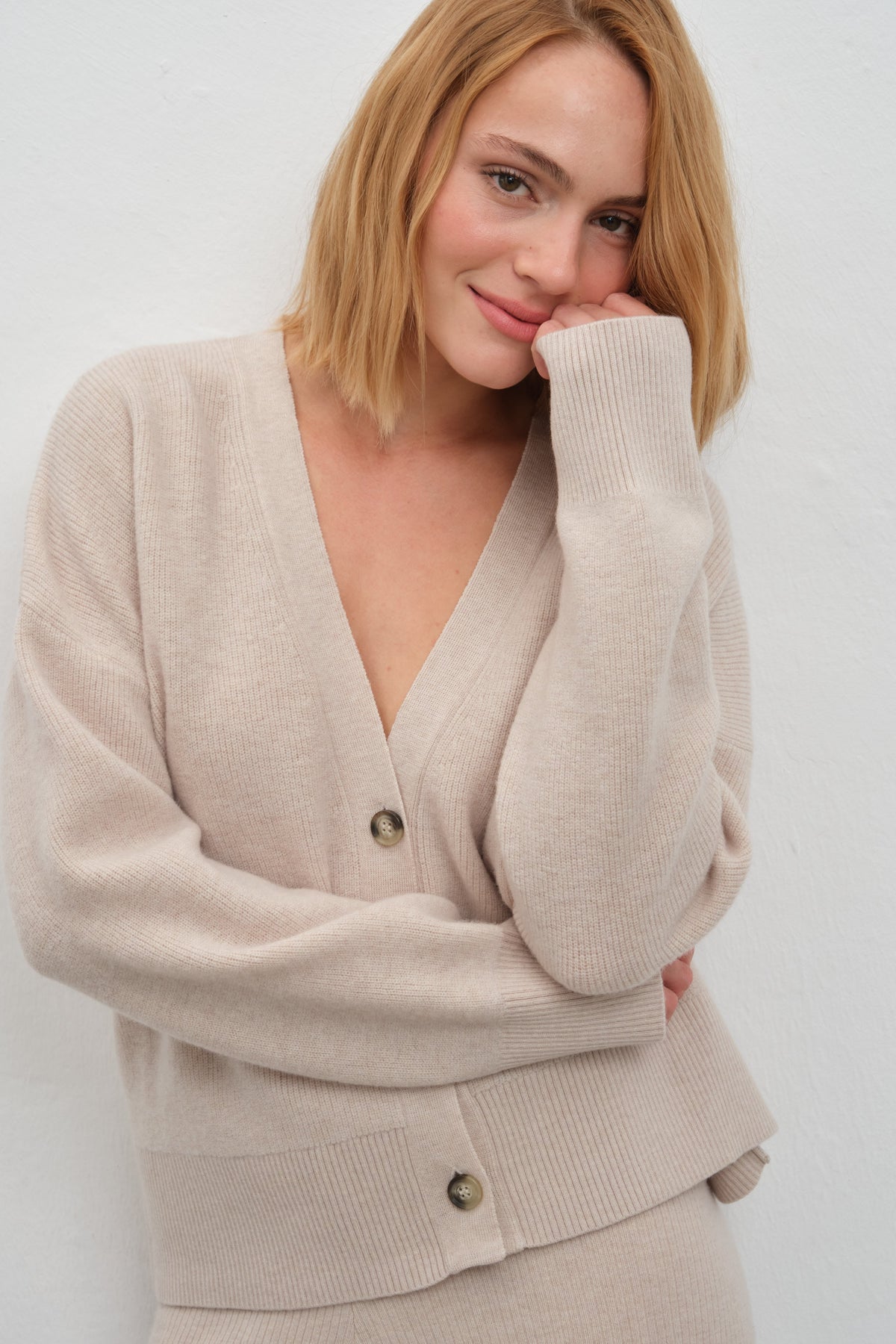 Merino Ribbed Cropped Cardigan