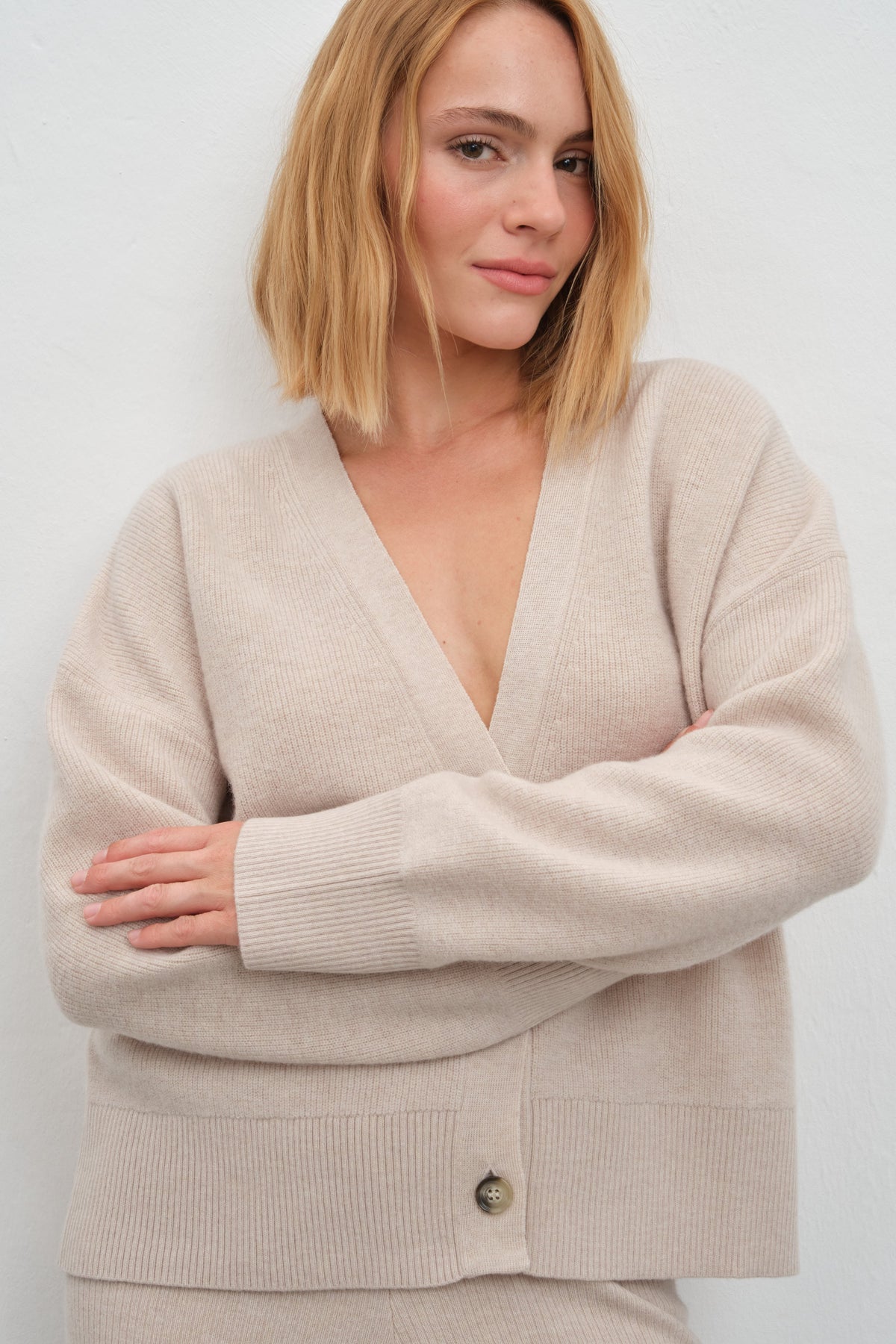 Merino Ribbed Cropped Cardigan