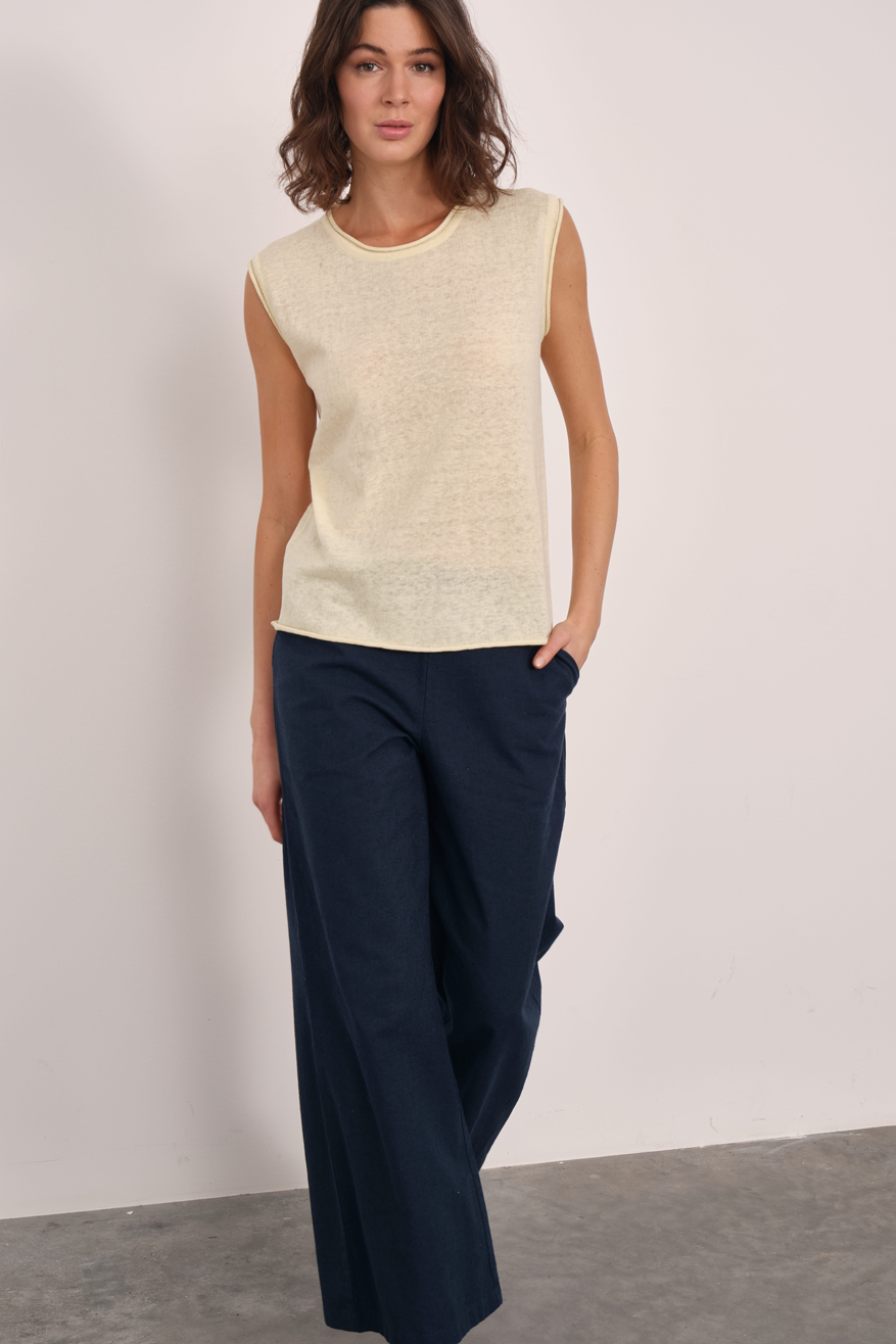 Lightweight Knit Muscle Tee in Cotton/Linen Blend