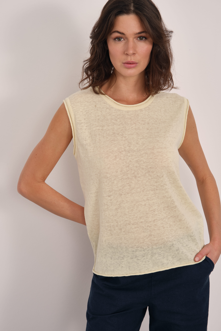 Lightweight Knit Muscle Tee in Cotton/Linen Blend