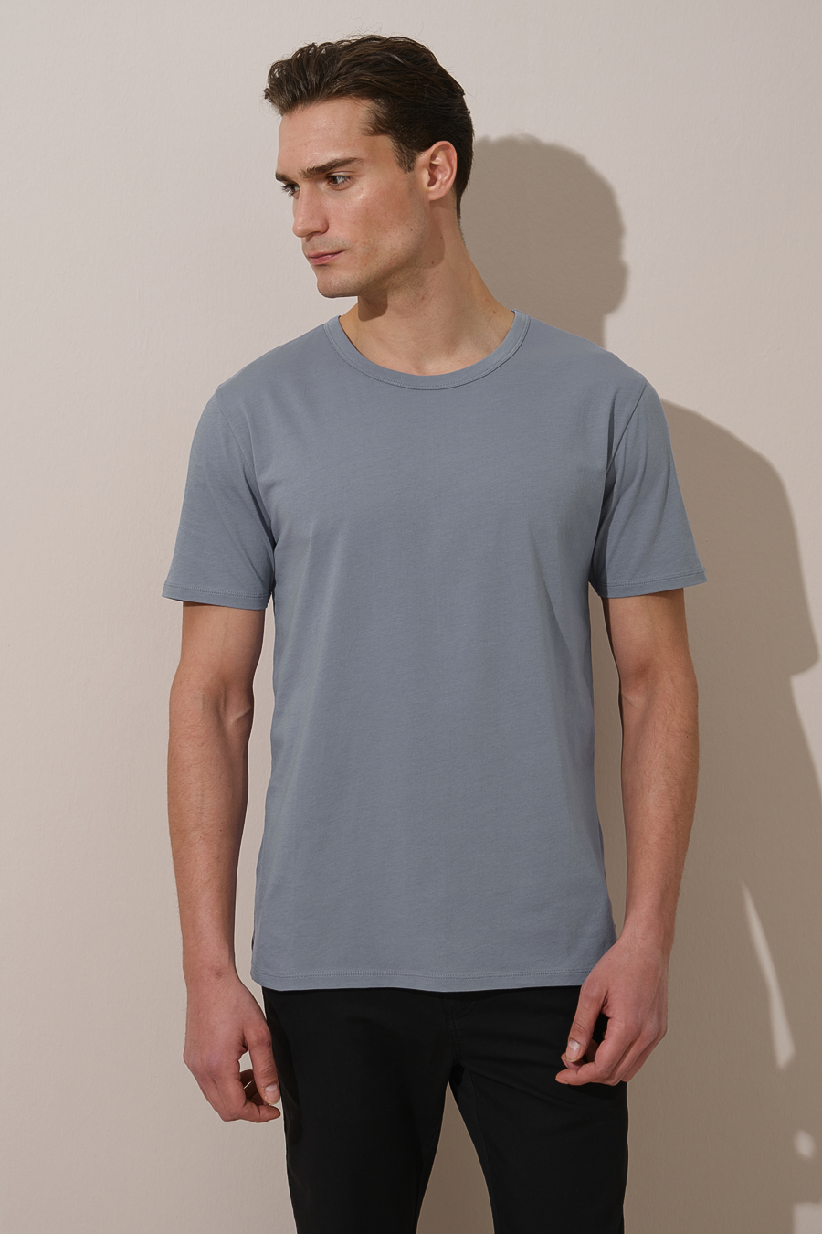Crew Neck T-shirt in Lightweight Cotton/Modal Blend