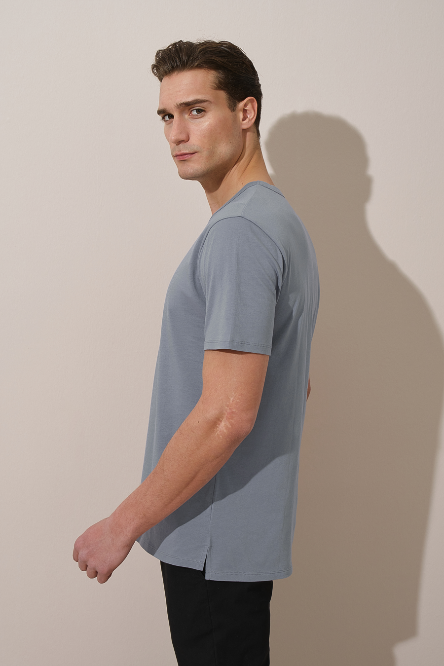 Crew Neck T-shirt in Lightweight Cotton/Modal Blend