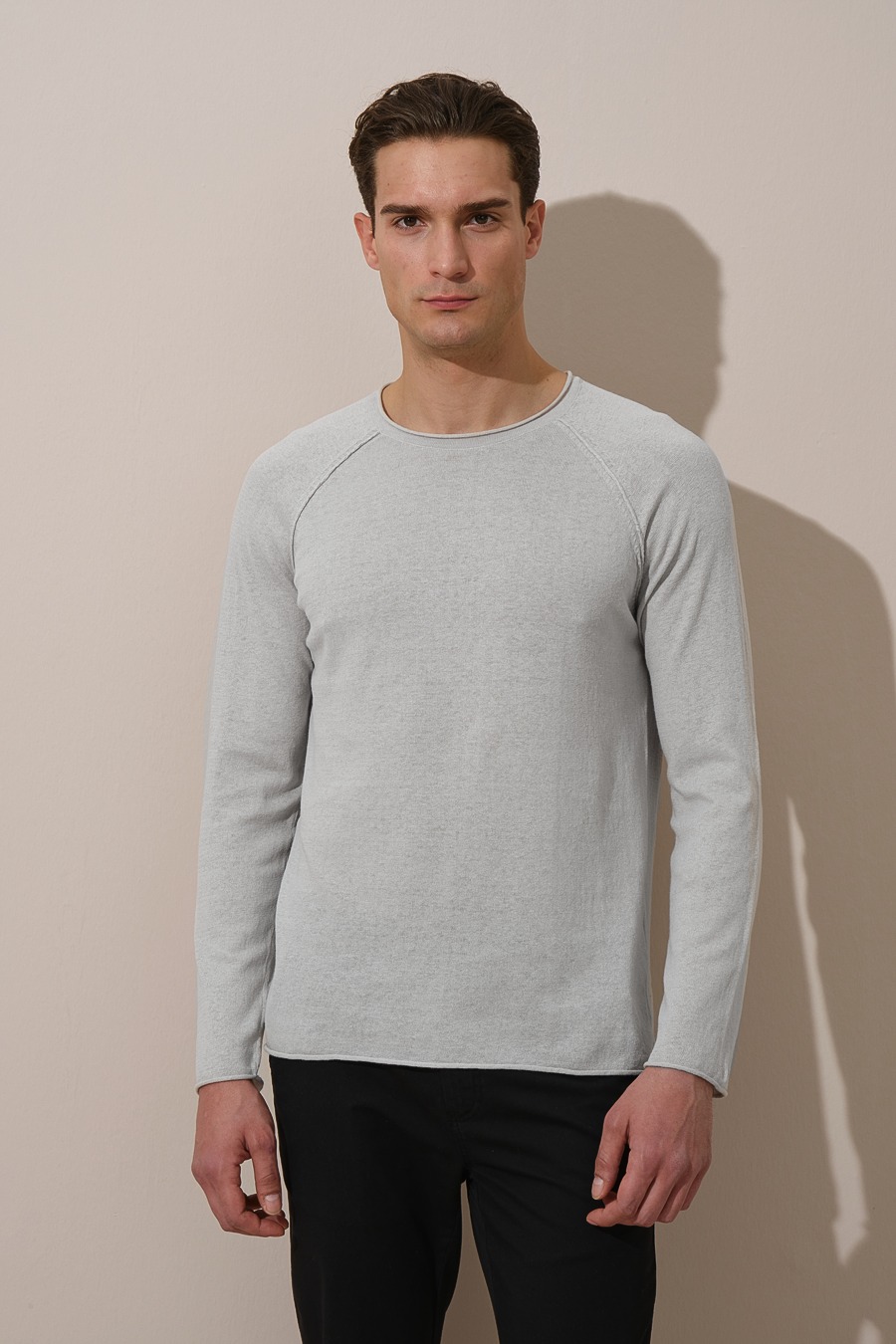 Raglan Sleeve Lightweight Unisex Sweater in Cotton/Linen Blend