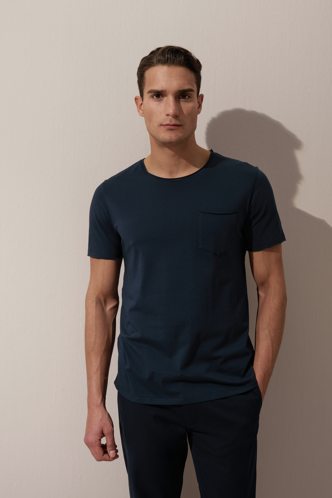Raw Edge Pocket T-shirt in Lightweight Cotton