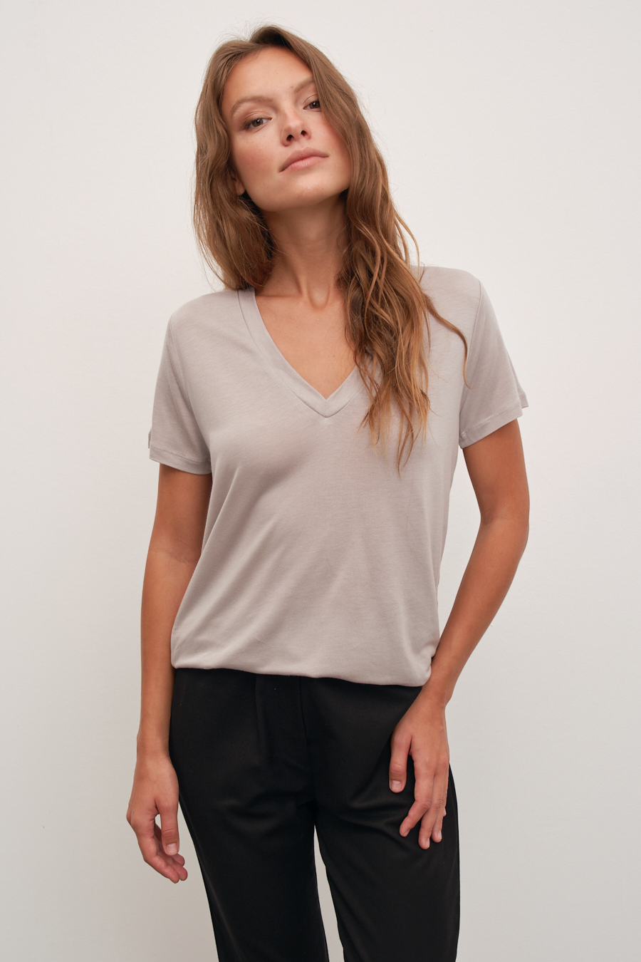 V Neck T-shirt in Lyocell (TENCEL™)