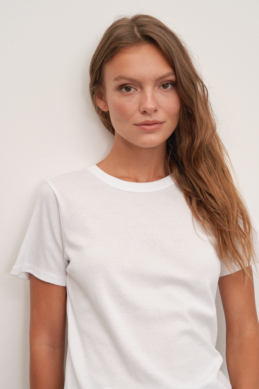 Crew Neck Fitted T-shirt in Micro-Ribbed Cotton