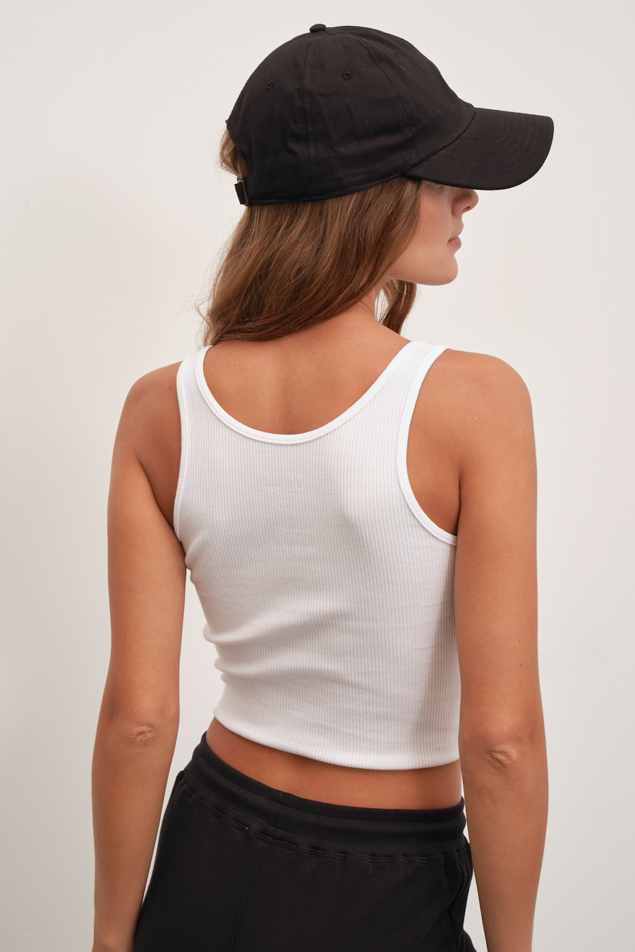 Ribbed Fitted Cropped Tank Top in Cotton