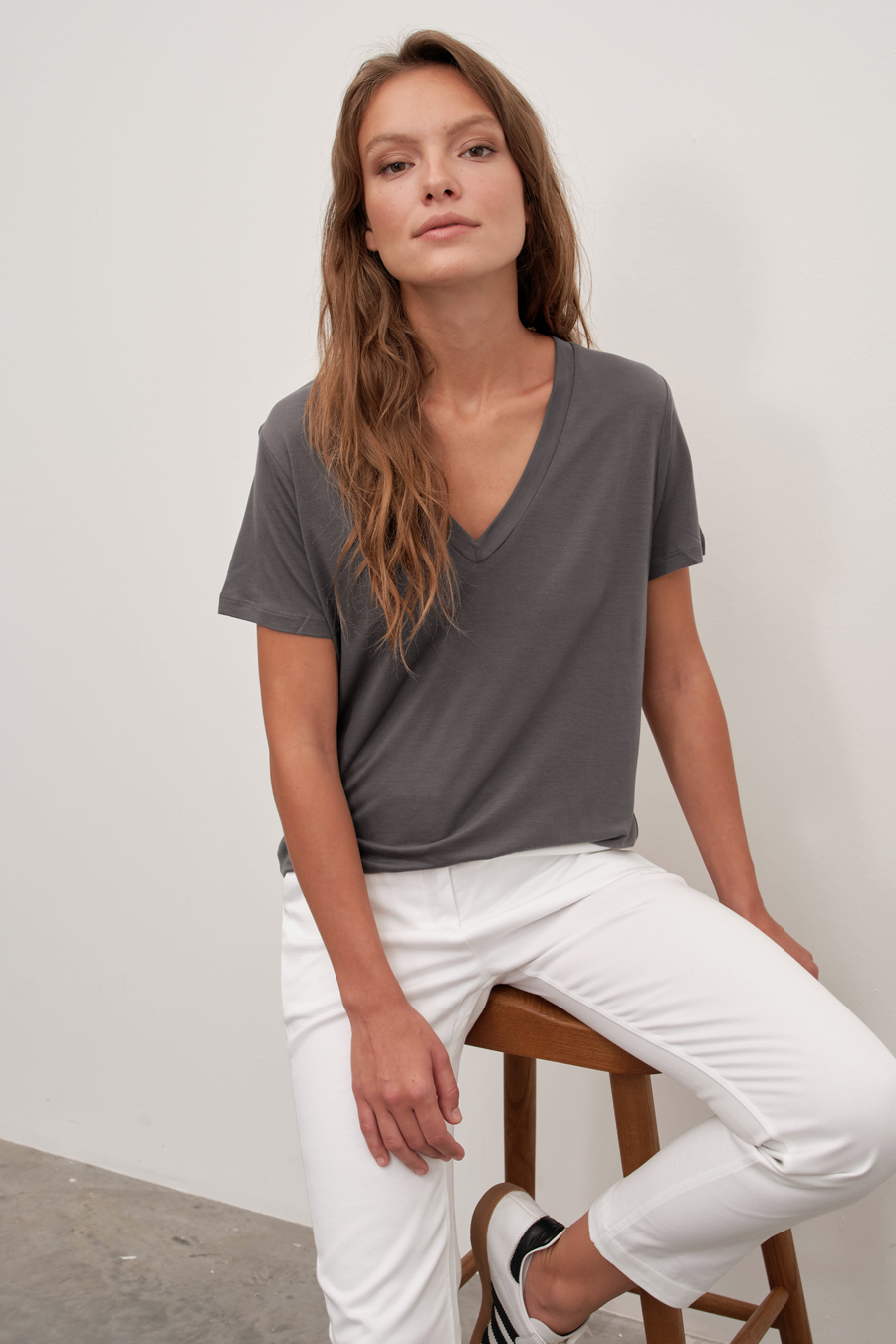 V Neck T-shirt in Lyocell (TENCEL™)