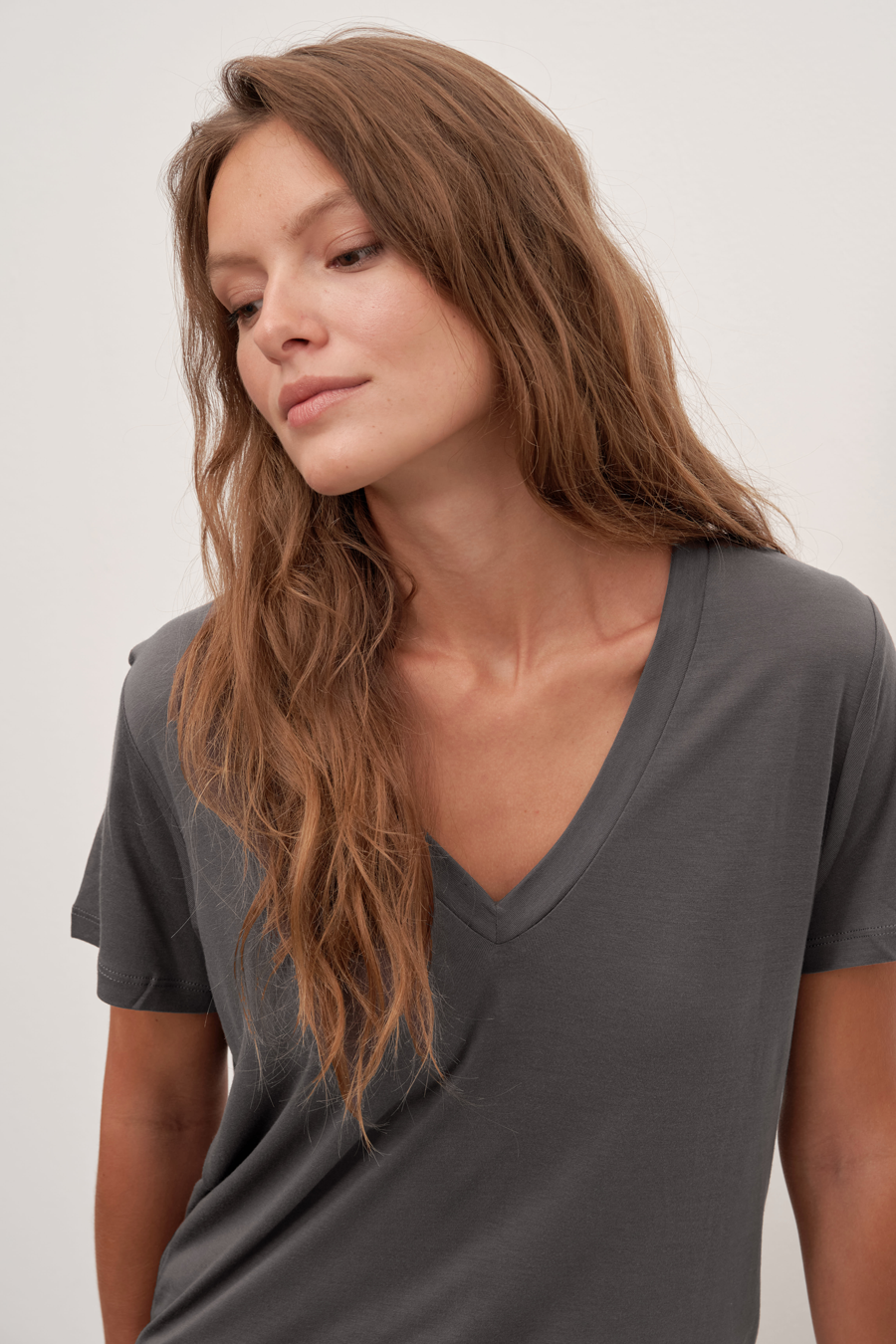 V Neck T-shirt in Lyocell (TENCEL™)