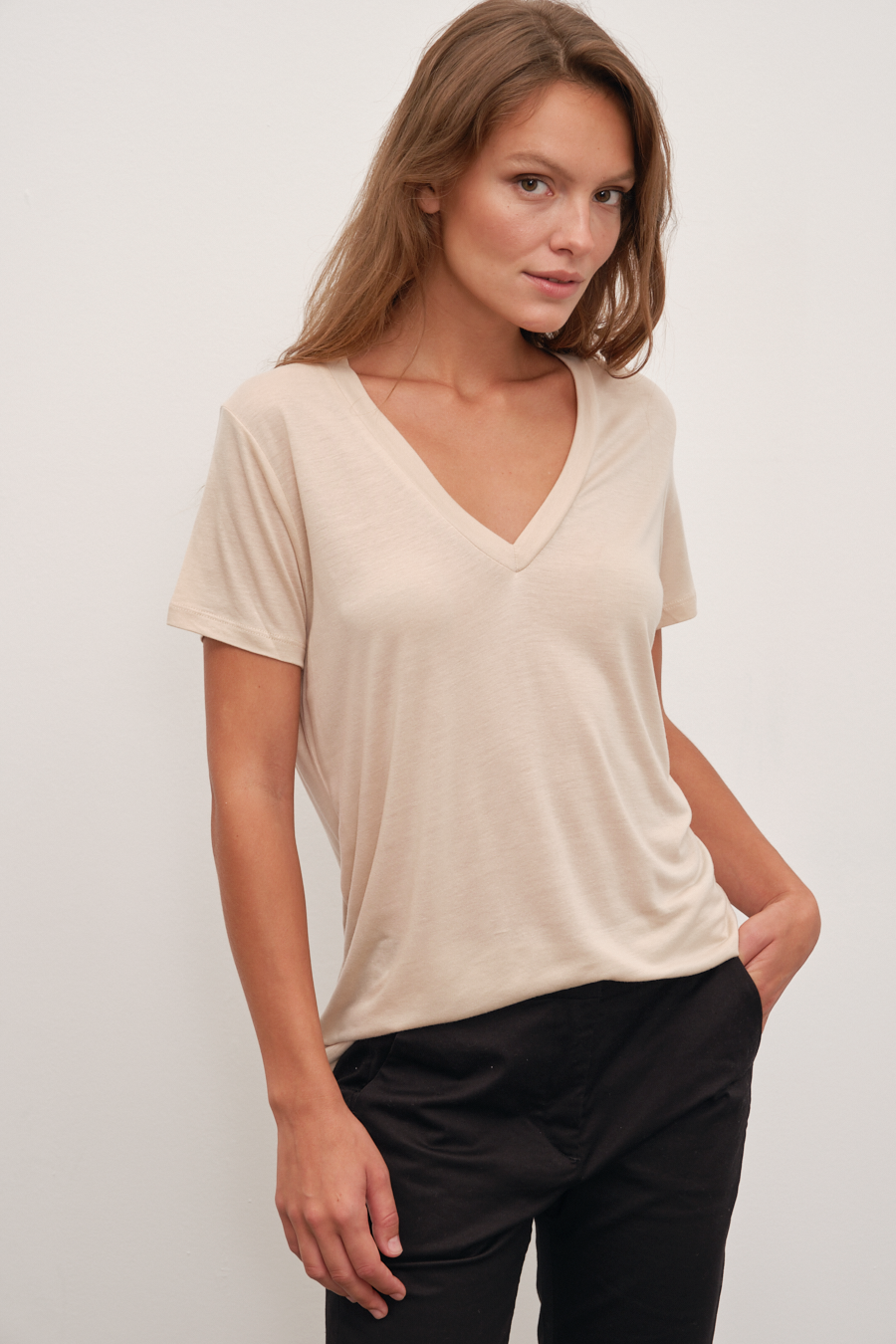 V Neck T-shirt in Lyocell (TENCEL™)