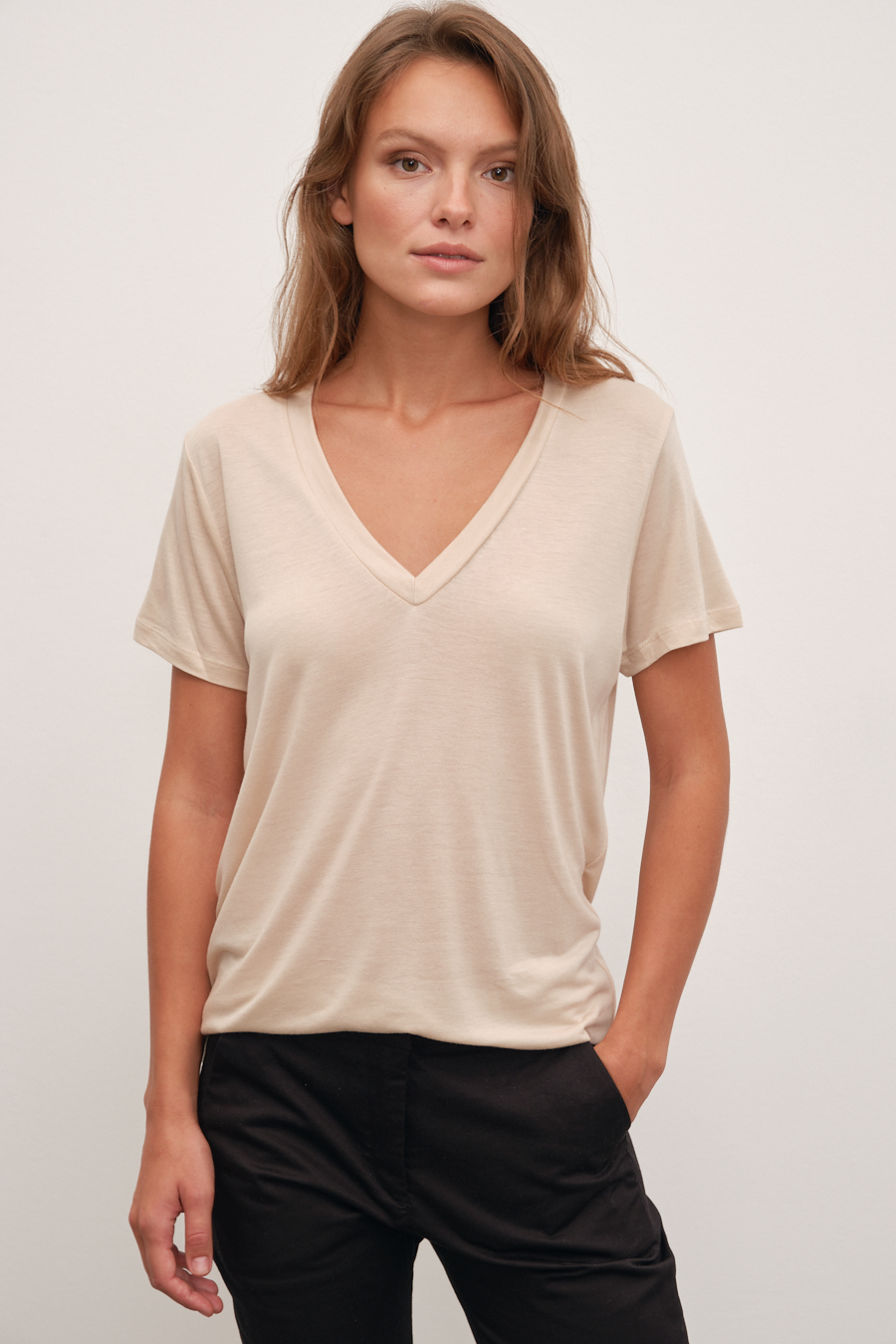 V Neck T-shirt in Lyocell (TENCEL™)