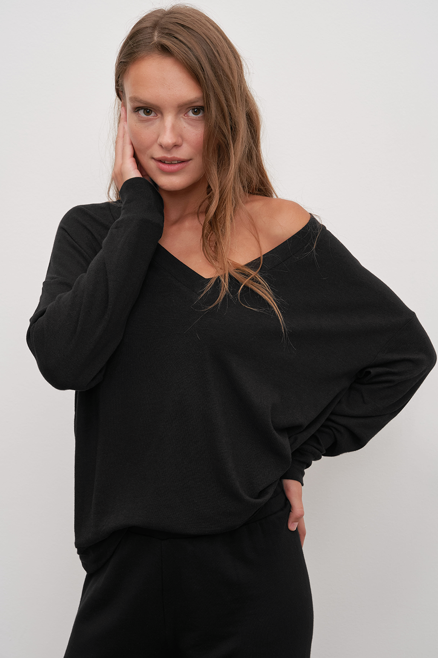V Neck Lightweight Sweatshirt in Tri-Blend